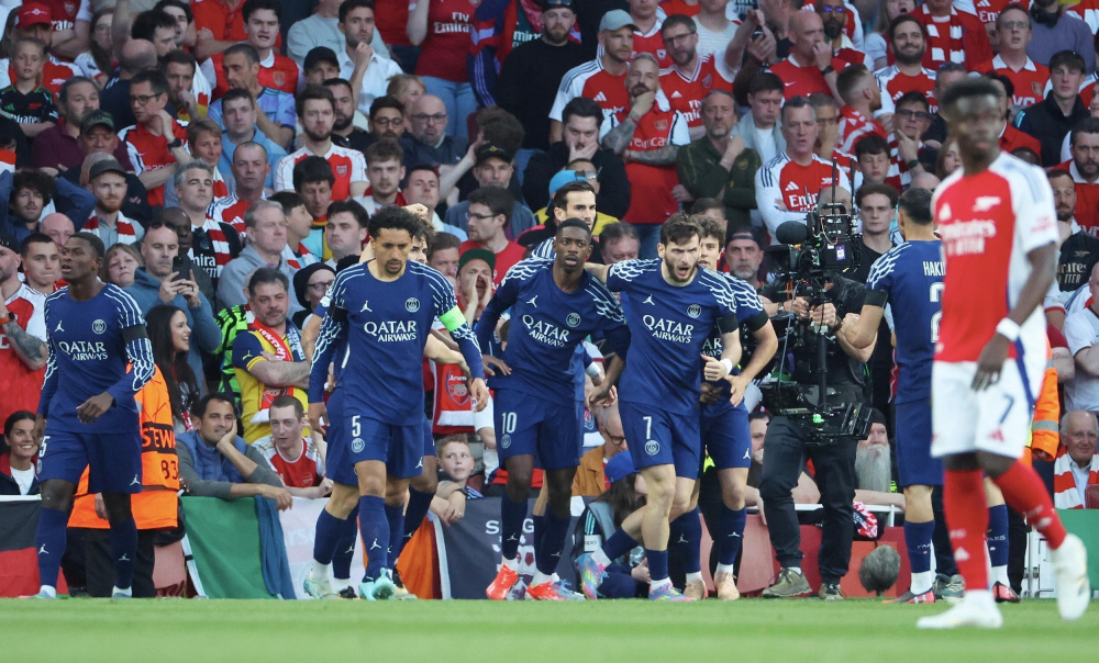 曼联前主帅阿特金森：要是我早买凯恩了，前锋解决一切问题