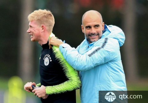 曼城官方：球队将在本周末对森林时身穿二客球衣出战（曼城官宣：周末对阵森林将身穿第二客场球衣出战）