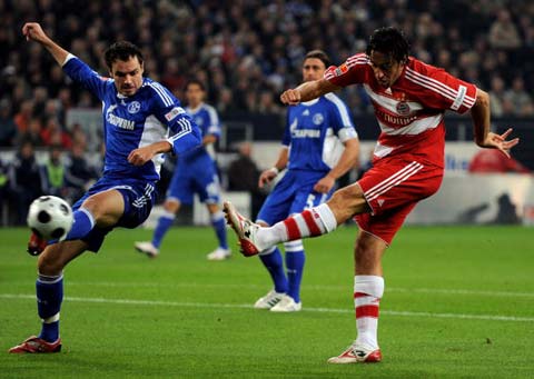 上海U20男足球员：感谢徐根宝指导，81岁高龄还尽力陪伴我们（上海U20男足球员致谢徐根宝：81岁仍倾力指导与陪伴）