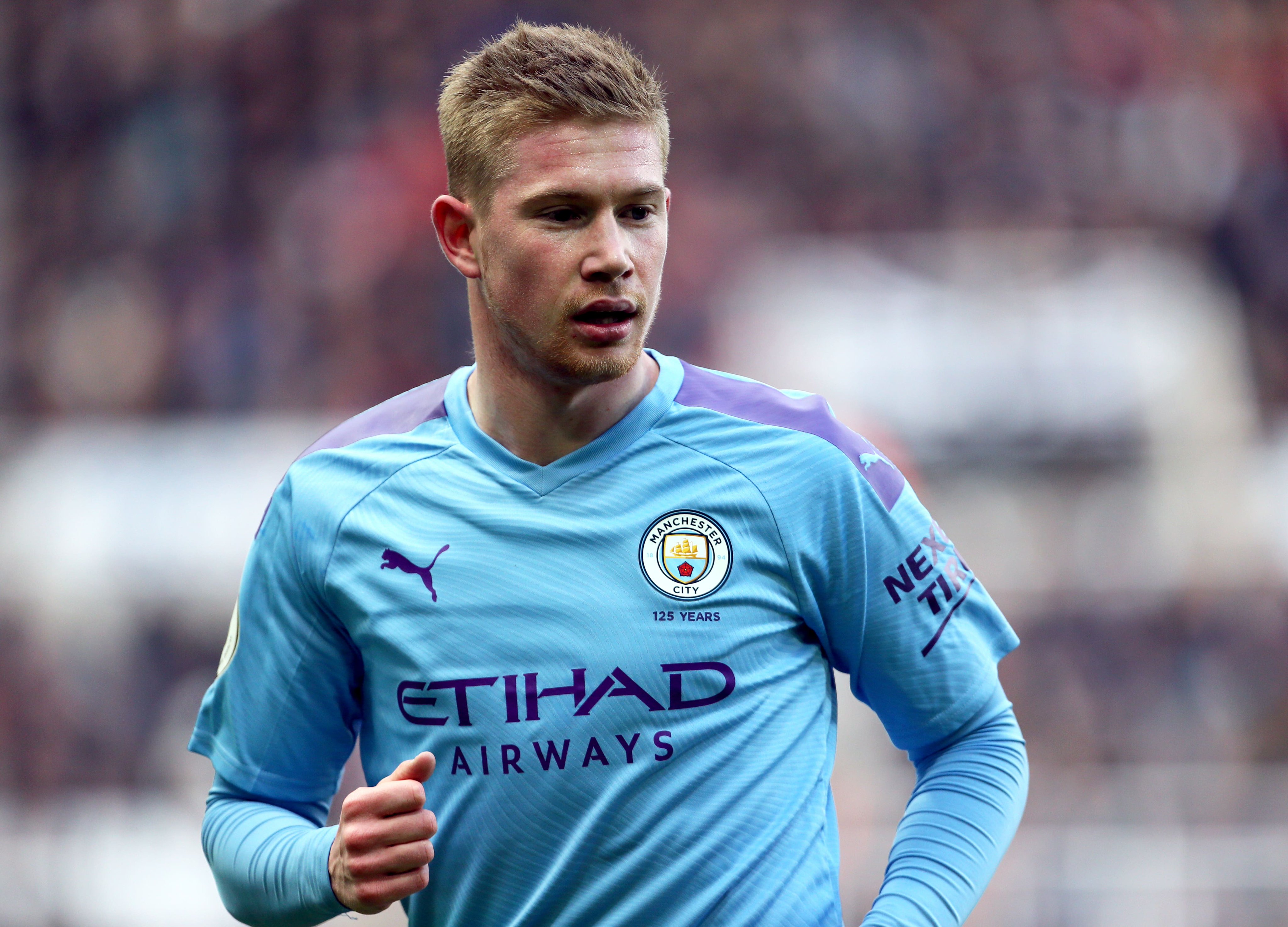 乌姆蒂蒂：德尚是顶级教练标杆；博格巴心理强大能重返巅峰