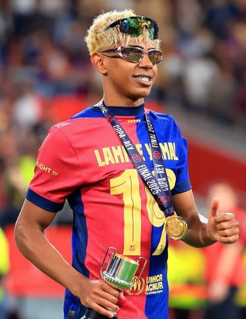 波波维奇国家队最后一战对巴拉圭进球，明年世界杯将带队战巴拉圭