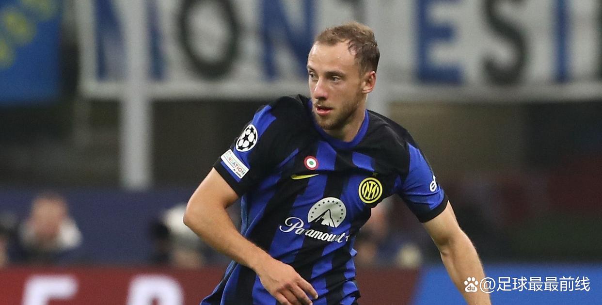 拜仁官方：后卫博埃因病缺席与斯图加特的比赛