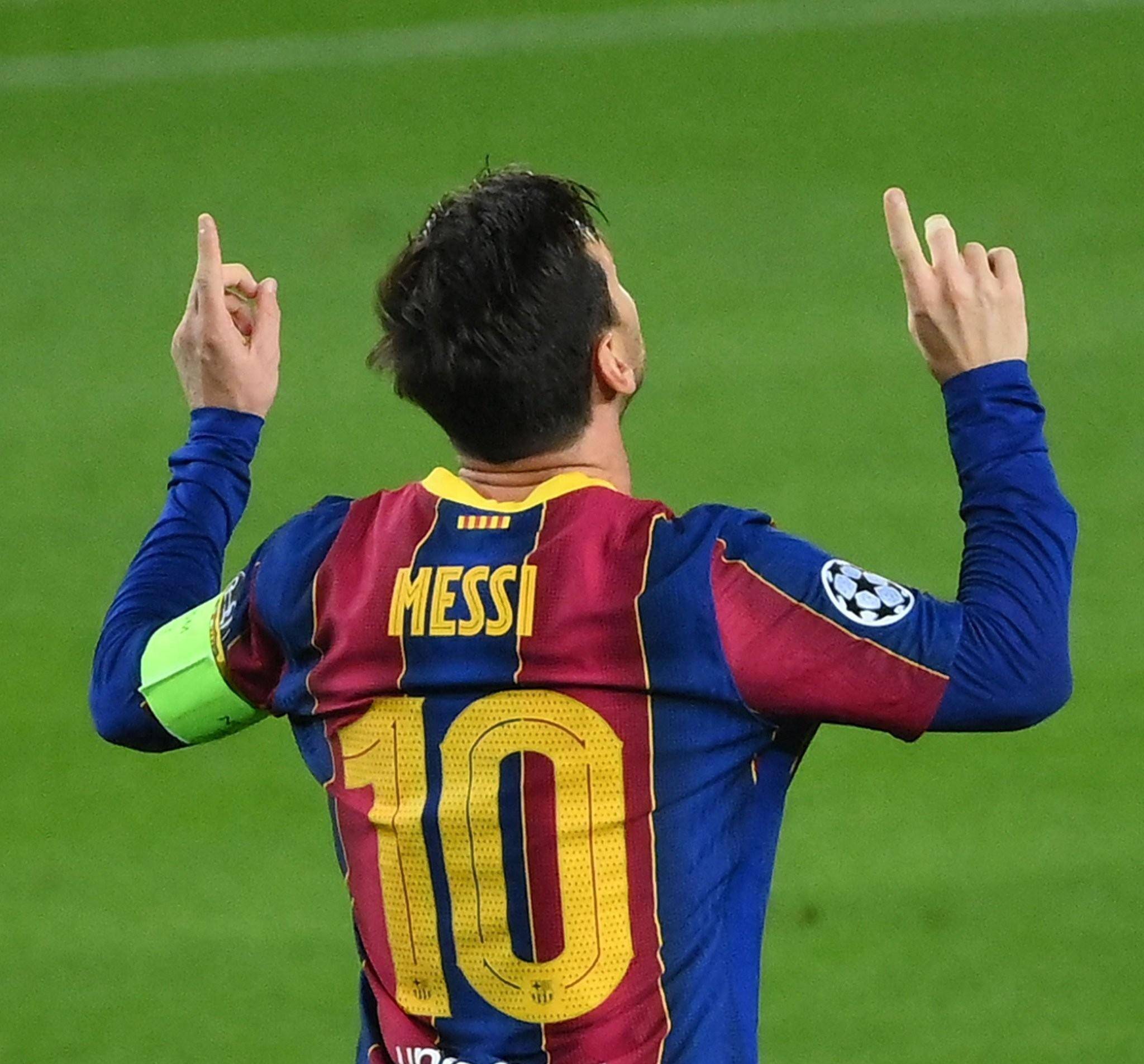 罗马诺：迪萨西已经被推荐给巴萨，巴萨也在关注塞内西（罗马诺：巴萨获荐迪萨西，同时关注塞内西）