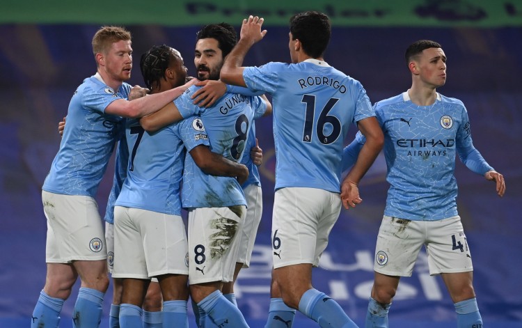 1.45亿欧元先生持续低迷！伊萨克近15场仅1球，利物浦天价引援陷困局（1.45亿欧重磅引援继续哑火！伊萨克近15战仅破门1次，利物浦豪购陷入困局）