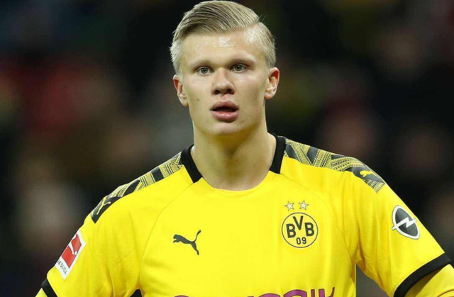 欧冠淘汰赛前瞻：拜仁客战曼城,