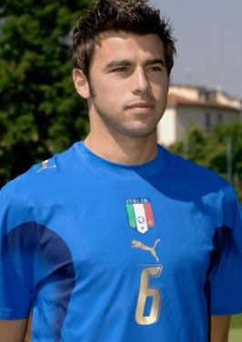 狼队主帅：对阵利物浦会很艰难，球队有进步只是没有赢下比赛（狼队主帅：与利物浦交锋难度极大，球队有提升但仍未取胜）