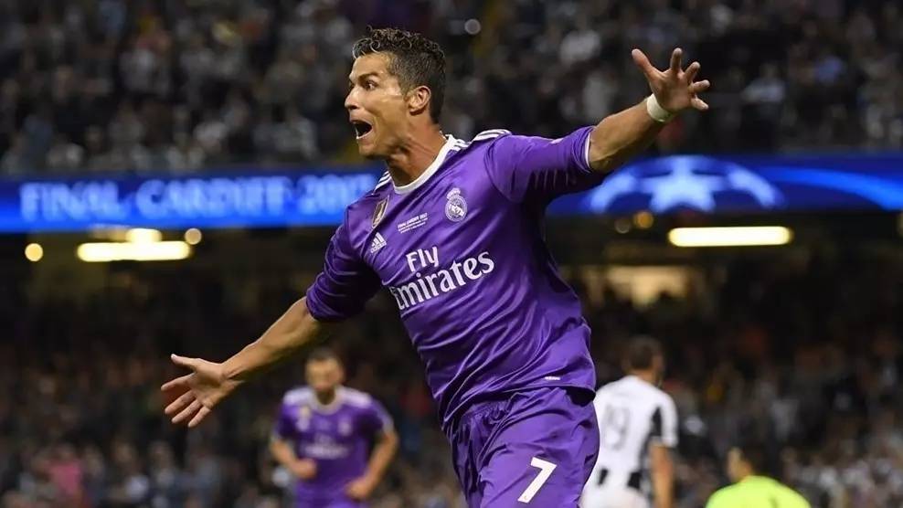 邮报：利物浦开会讨论了卡拉格的报道方式，队内多人对他不满