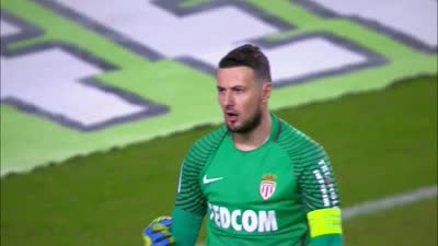 曼联二将闪耀非洲杯，迪亚洛打入制胜球，姆伯莫送助攻（非洲杯曼联双星闪耀：迪亚洛制胜建功，姆伯莫送出助攻）