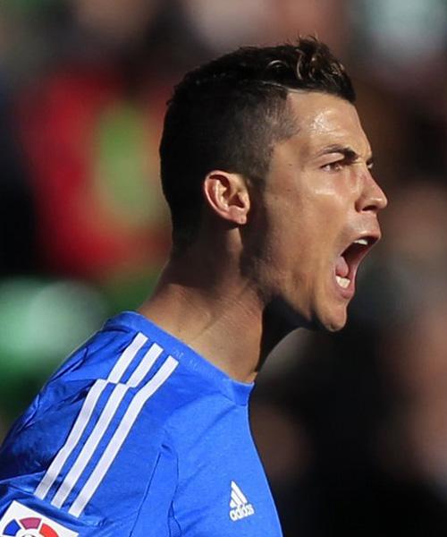 沃勒尔：维尔茨在英超被批评很正常，他不会因此迷失方向